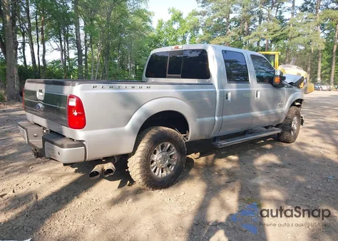 2015 Ford F-250 Lariat z USA, uszkodzony, nr VIN 1FT7W2BT5FEA45155